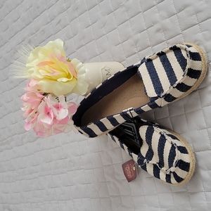 Faded Glory, Navy & Tan Striped Loafers, Size 9